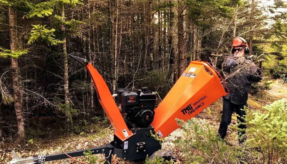 Fall Yard Cleanup with a Wood Chipper: Mulch Benefits and Garden Uses TMG Industrial