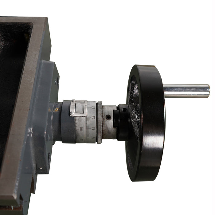 TMG-MT32DM 9" x 32" variable-speed drilling and milling machine with 0.75 kW motor, gear-driven head and horizontal swivel
