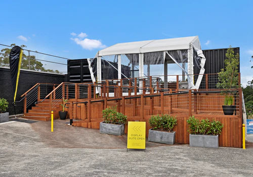Thirdi Group 20' x 10'