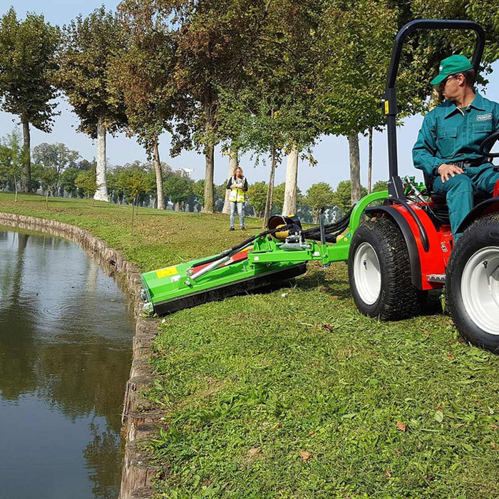 Peruzzo FOX CROSS 1600 Ditch‑Bank Flail Mower with 58" Cut Width, Hydraulic Offset, 30-45 HP Tractors, Made in Italy
