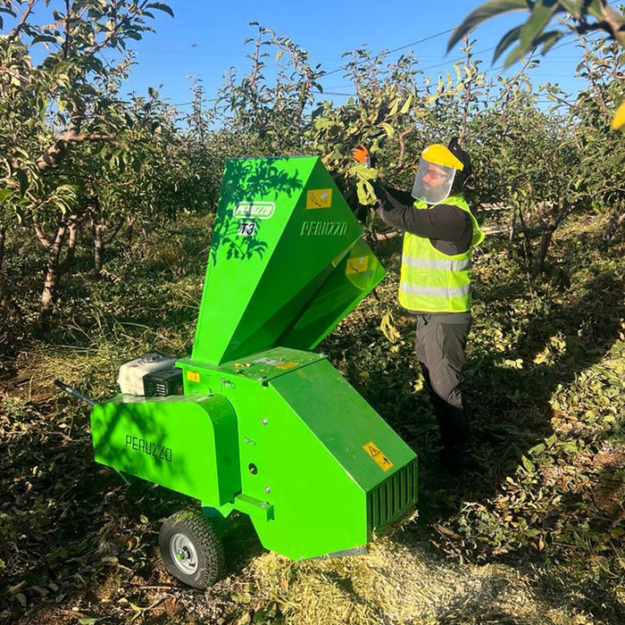 Peruzzo T3 PTO wood chipper made in Italy with 3-1/4" chipping capacity