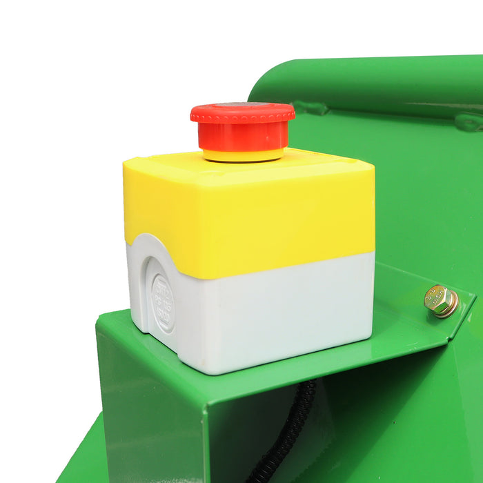 Déchiqueteuse à bois sur chenilles StanForge de 5 po, deux moteurs à essence (15 HP et 6,5 HP), déflecteur d'évacuation réglable, châssis robuste, SF-GWCT5L