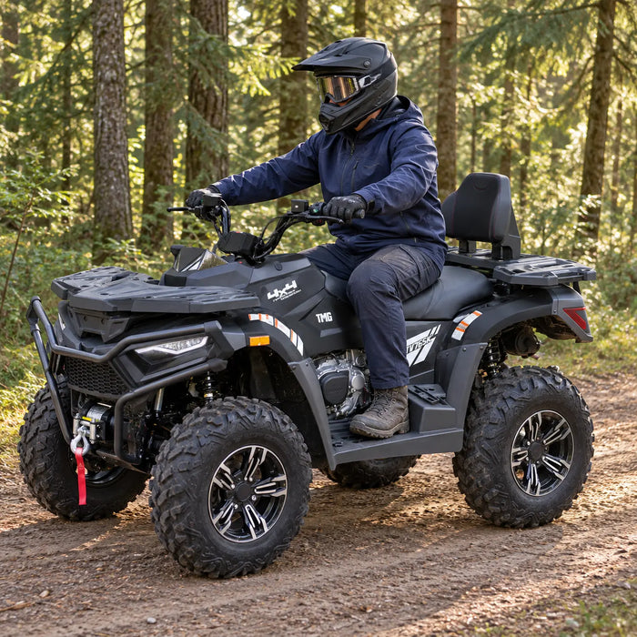 VTT 585cc avec 4x4 à la demande, direction assistée électrique (EPS), transmission CVTech, siège et dossier biplaces, différentiels verrouillables et attache-remorque TMG-ATV765