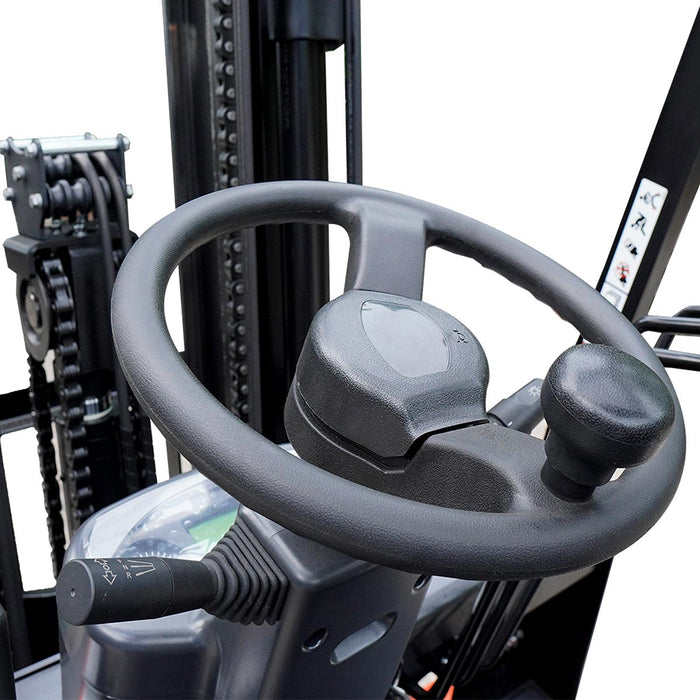 3 Ton LPG Forklift, Kubota Engine, 48" or 60" Class III A Forks, Cushion Tires, TMG-FLP30KU