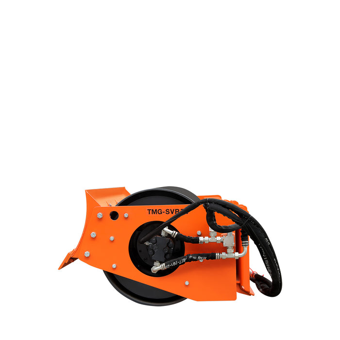TMG Industrial 72" Skid Steer Vibratory Roller, 24" Smooth Drum, 16-18 GPM, 2320 PSI, Protection du moteur hydraulique, Lubrification du moteur intégrée, TMG-SVR72