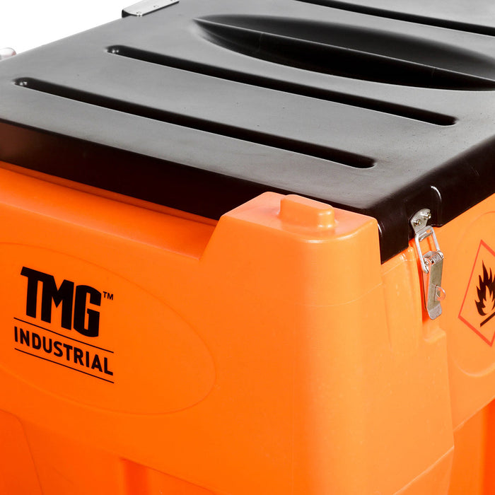 TMG Industrial Réservoir de carburant diesel en poly de 116 gallons, évidements pour sangle à cliquet, pompe à carburant de 10 GPM, couvercle verrouillable, conception à paroi simple renforcée, TMG-DFT116